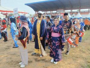 DINAS TENAGA KERJA DAN TRANSMIGRASI KAB. BARSEL MENGIKUTI PEMBUKAAN FESTIVAL BUDAYA DAHANI DAHANAI TUNTUNG TULUS TAHUN 2024